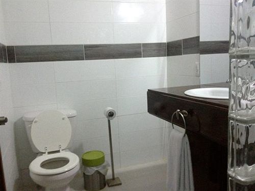 Hotel La Cretonne Les Cayes Esterno foto